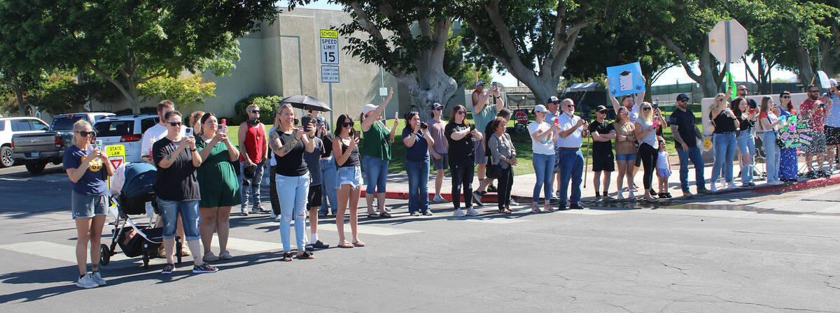 Ron Eland/Boulder City Review Students weren’t the only ones waiting to greet the senior ...