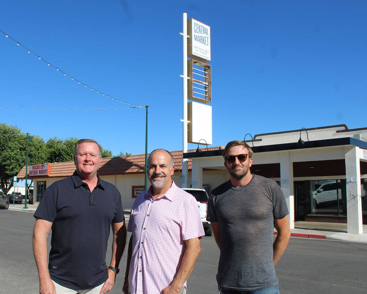 Ron Eland/Boulder City Review Last week Ed Cave (from left) Bret Runion and Grant Turner, close ...