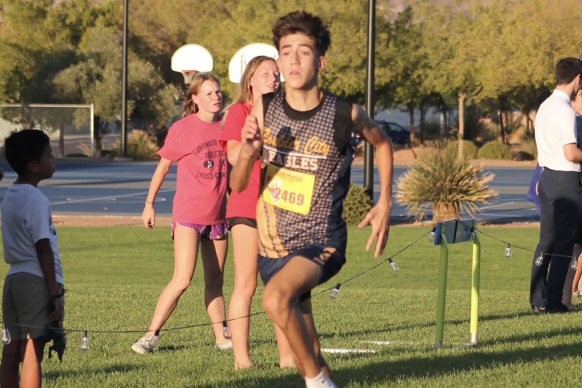 Photo courtesy Mark Misuraca Aidan MacPherson finished 16th at the Palo Verde Invite on Aug. 29.