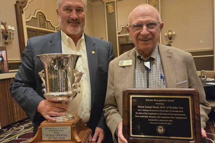 (Courtesy image) Mayor Joe Hardy with Sparks Mayor Ed Lawson at the Nevada League of Cities and ...