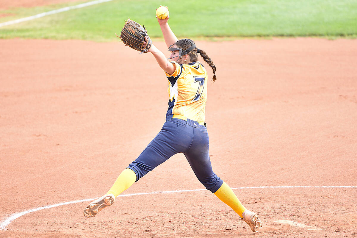 Robert Vendettoli/Boulder City Review Boulder City pitcher Rhiley Beck picks up the victory ove ...