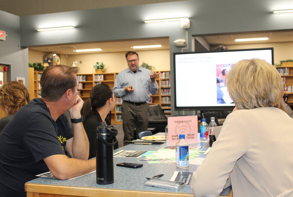 Ron Eland/Boulder City Review Martha King Elementary Principal Jason Schrock, BCHS Assistant Pr ...