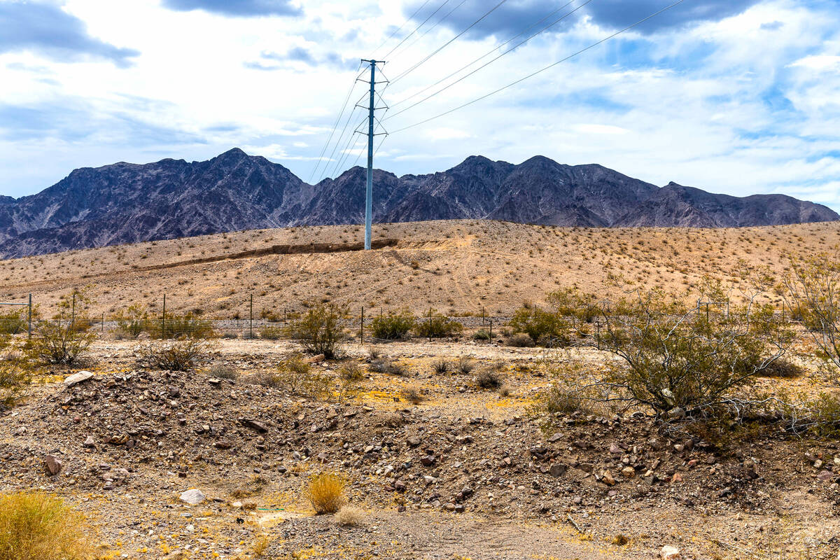 The approximate site of the potential data center south of the I-11 and west of US 95 on Tuesda ...