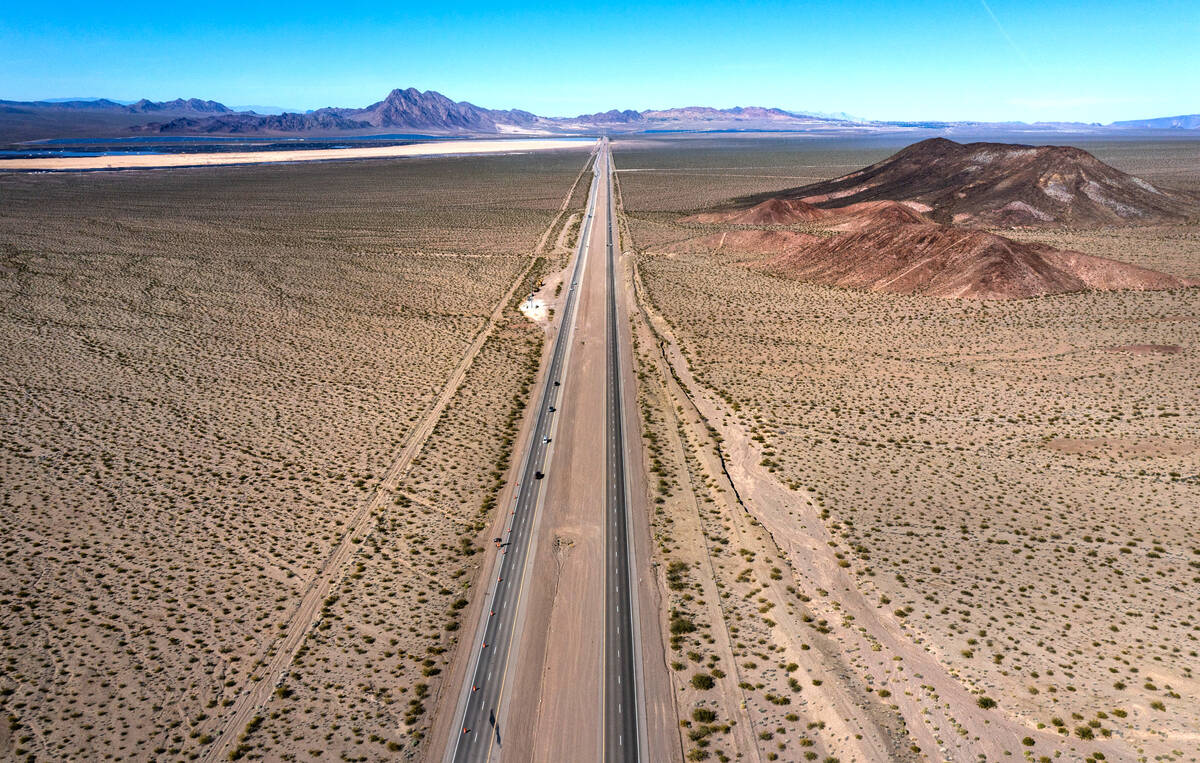 A view north off US-95 south of SR-165 as Boulder City residents will vote on whether to allow ...