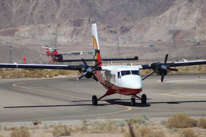 Ron Eland/Boulder City Review A commercial tour plane taxis along the runway last week at the B ...